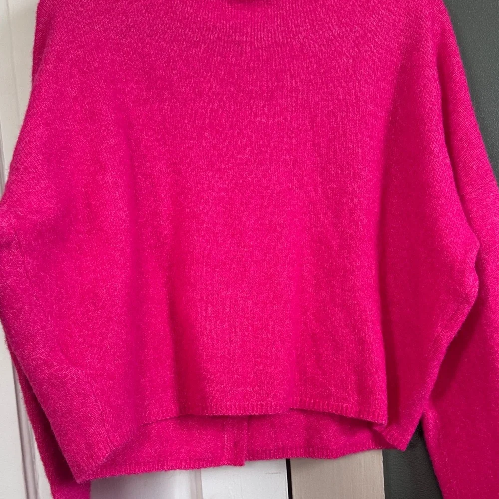 Vibrant Pink Button-Up Cardigan - Picture 4 of 5